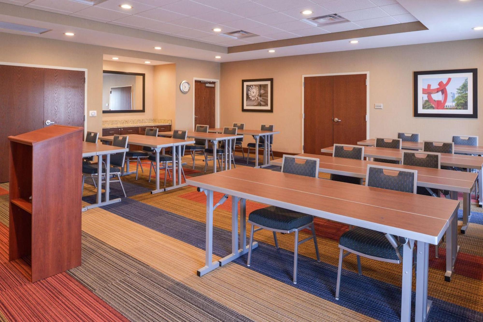 Hampton Inn & Suites By Hilton Lonoke Exteriör bild