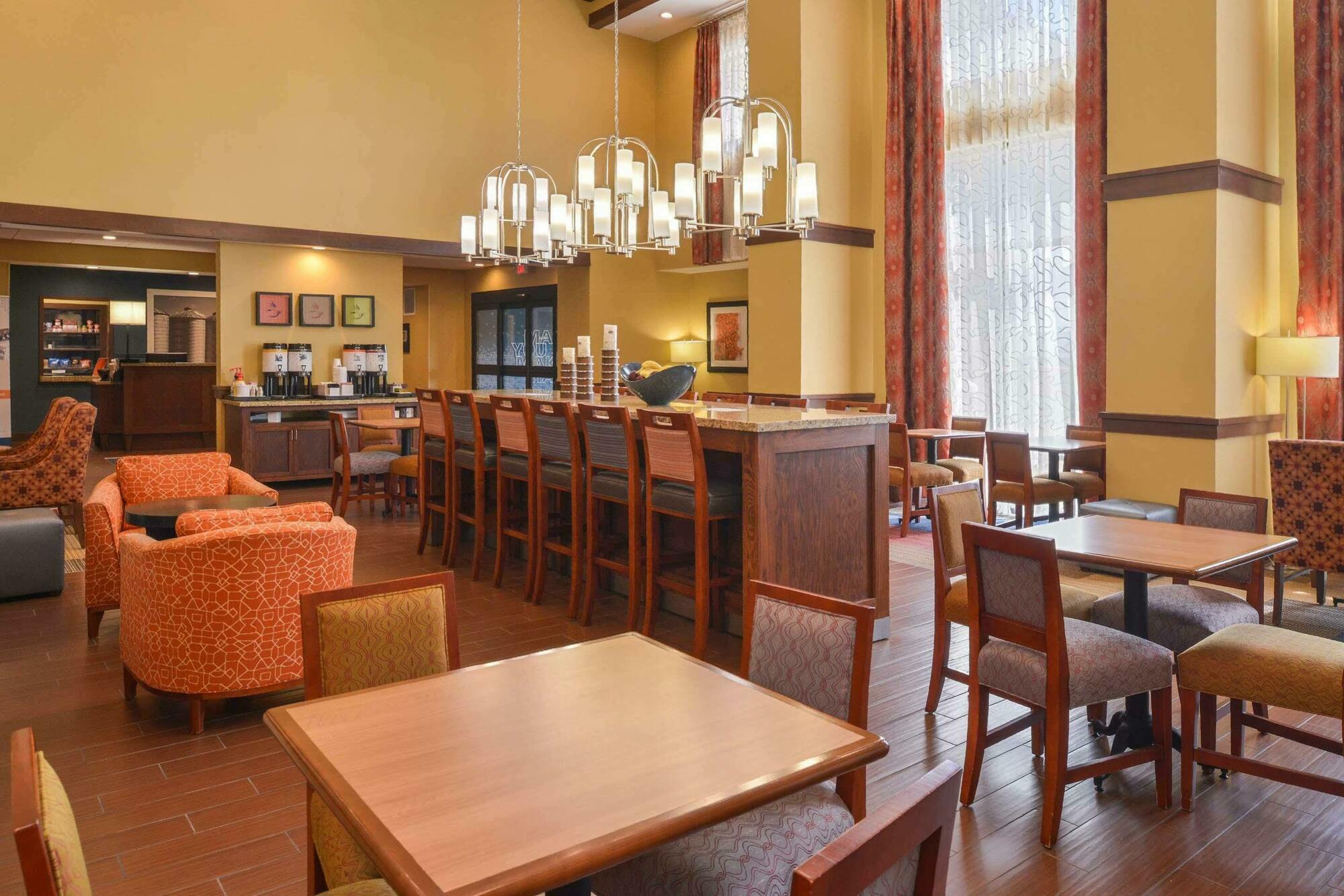 Hampton Inn & Suites By Hilton Lonoke Exteriör bild